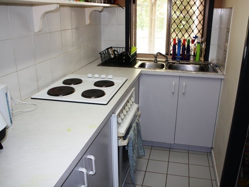 27 Albatross Ave, Aroona QLD 4551