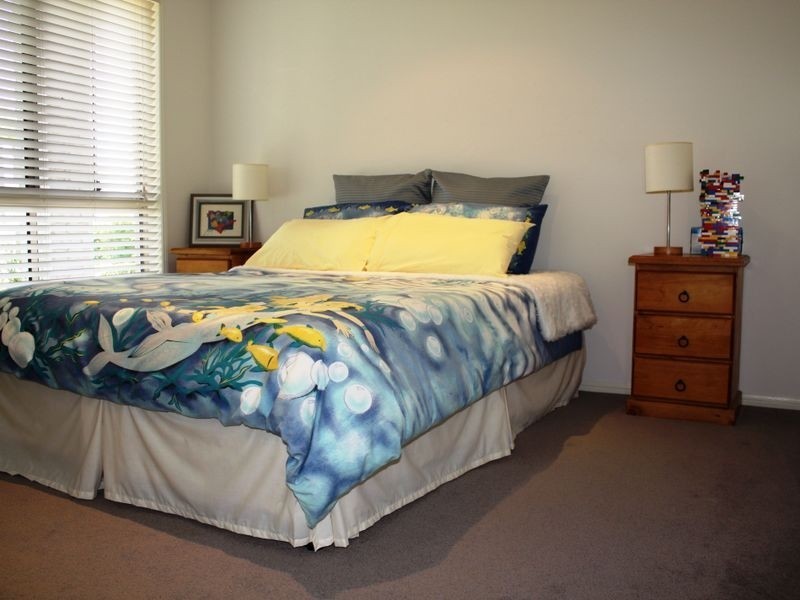 4 Rutherford Place, Pelican Waters QLD 4551