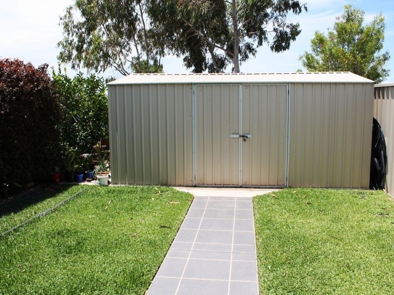 4 Rutherford Place, Pelican Waters QLD 4551