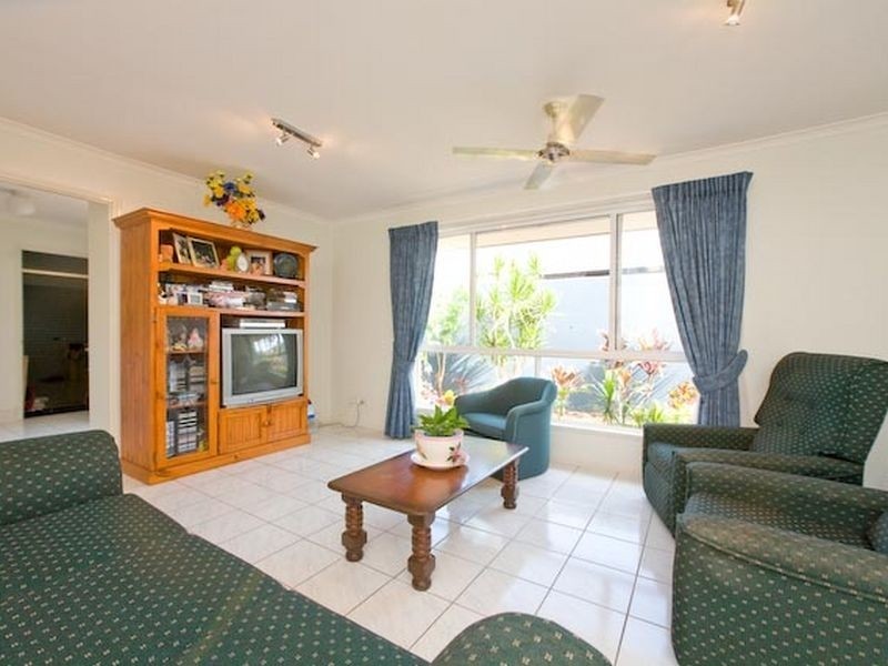 24 Parkhaven Dr, Wurtulla QLD 4575