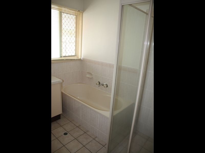 Unit 10 38 Milbong Street, Battery Hill QLD 4551