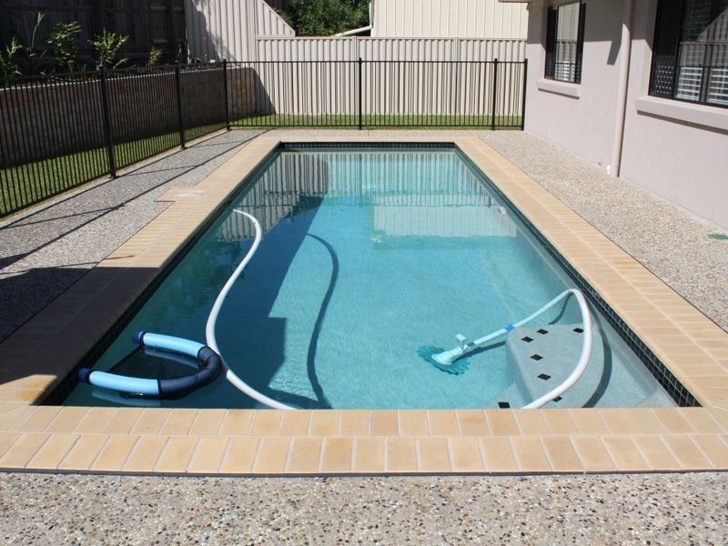 10 Cullen Drive, Little Mountain QLD 4551