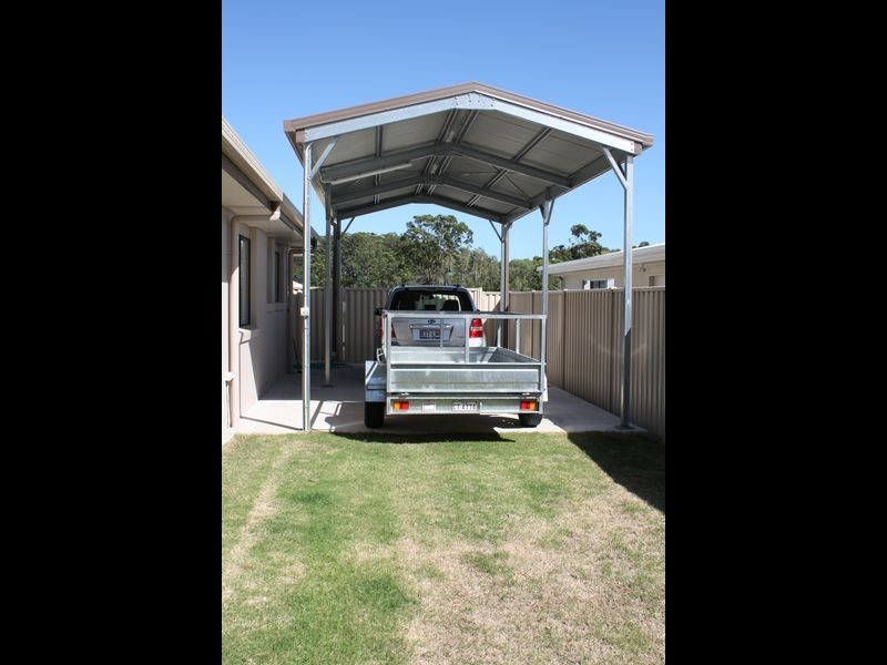 10 Cullen Drive, Little Mountain QLD 4551