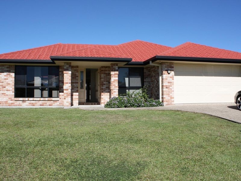 4 Undanbi Place, Pelican Waters QLD 4551