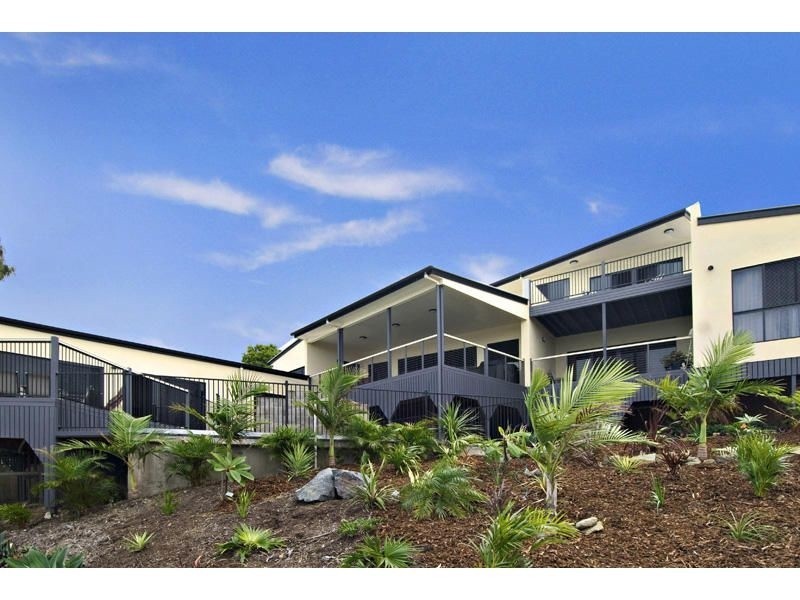 86 Sugarbag Rd, Little Mountain QLD 4551