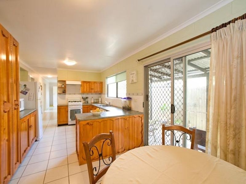 81 Westminster Avenue, Golden Beach QLD 4551