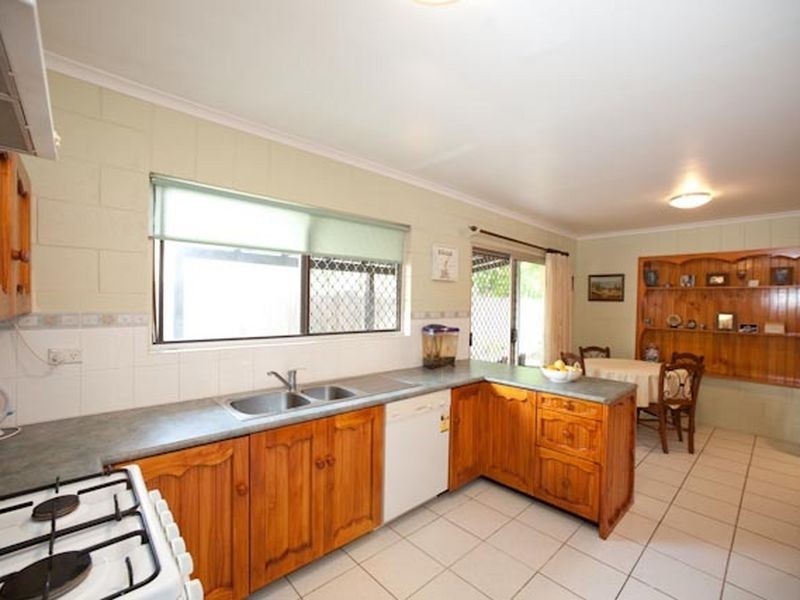 81 Westminster Avenue, Golden Beach QLD 4551