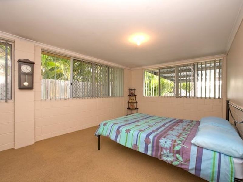 81 Westminster Avenue, Golden Beach QLD 4551