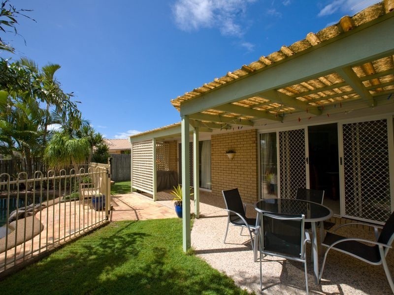 14 Silver Gull Ct, Wurtulla QLD 4575