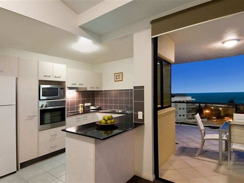 28/10-14 Saltair Street, Kings Beach QLD 4551