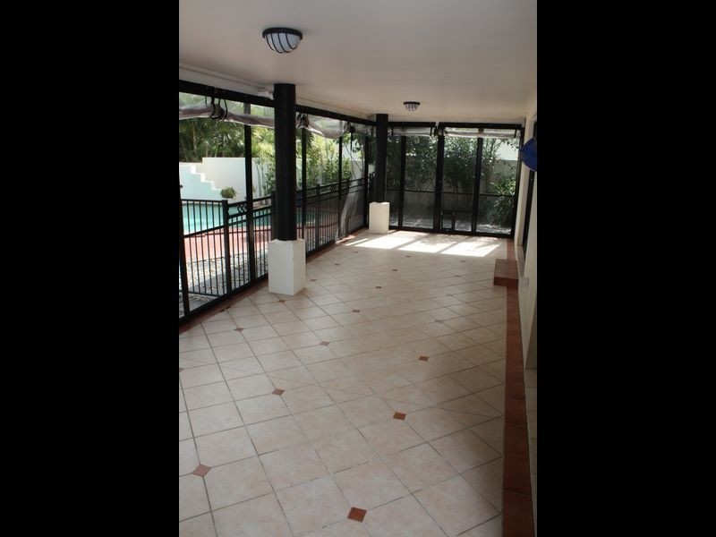 3 Olympic Lane, Pelican Waters QLD 4551