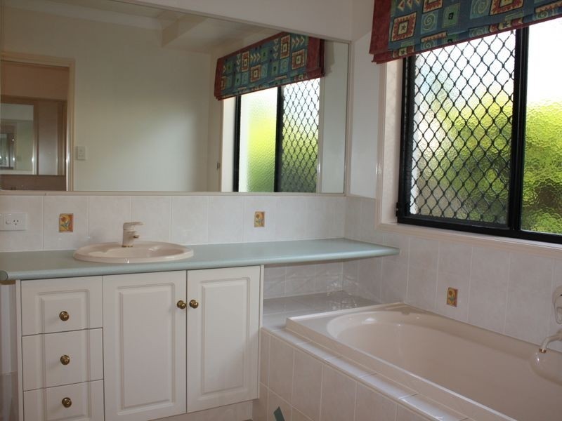 3 Olympic Lane, Pelican Waters QLD 4551