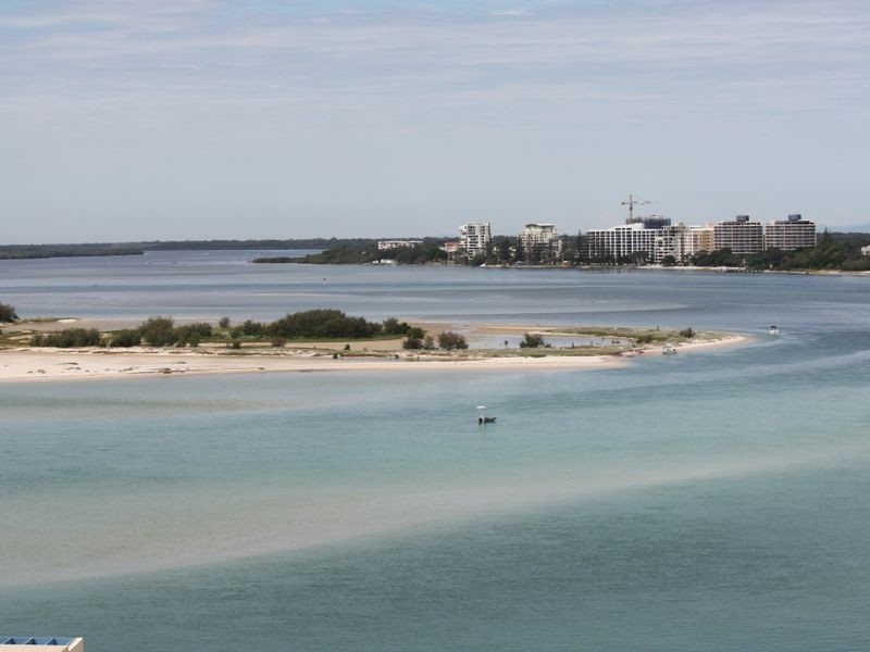 2/63 Anning Avenue, Golden Beach QLD 4551