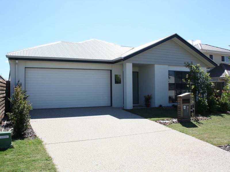 12 Alicia Circuit, Little Mountain QLD 4551