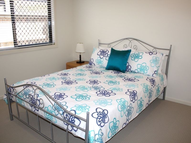 12 Alicia Circuit, Little Mountain QLD 4551