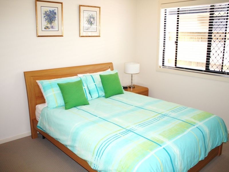 12 Alicia Circuit, Little Mountain QLD 4551