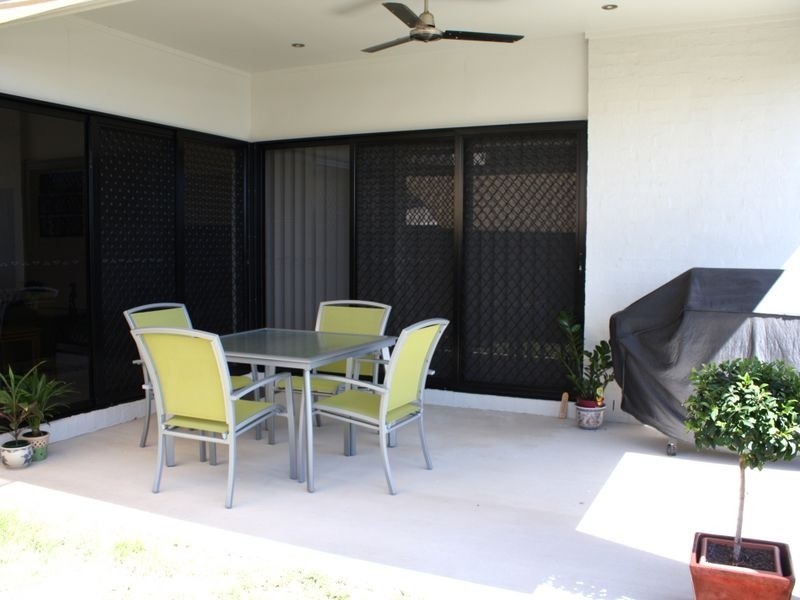 12 Alicia Circuit, Little Mountain QLD 4551
