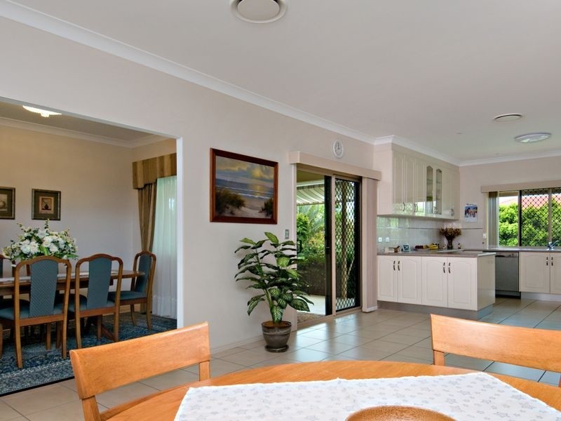 6 Undanbi Place, Pelican Waters QLD 4551