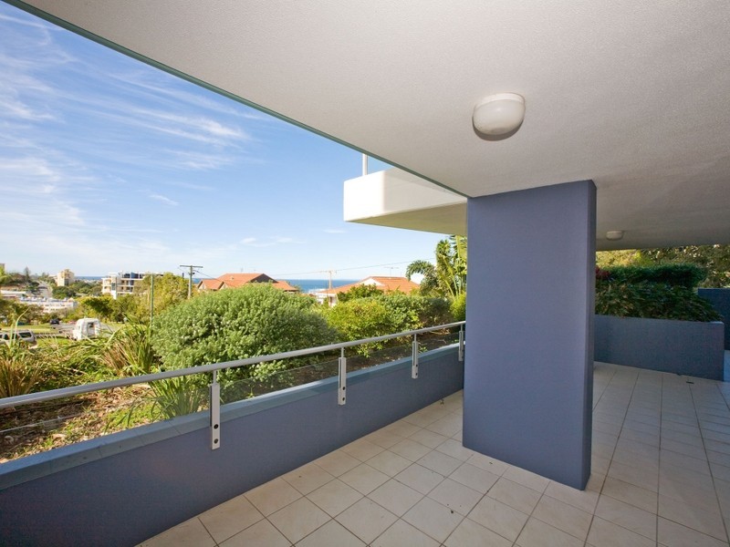 2/32-34 Saltair Street, Kings Beach QLD 4551