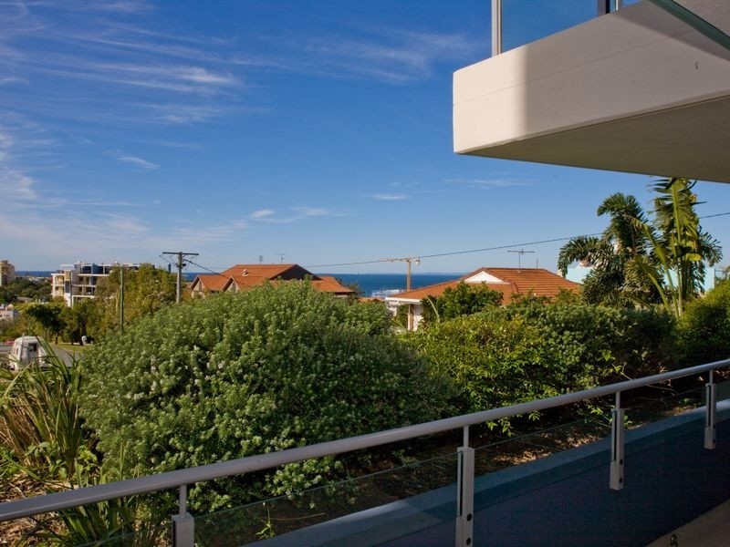 2/32-34 Saltair Street, Kings Beach QLD 4551
