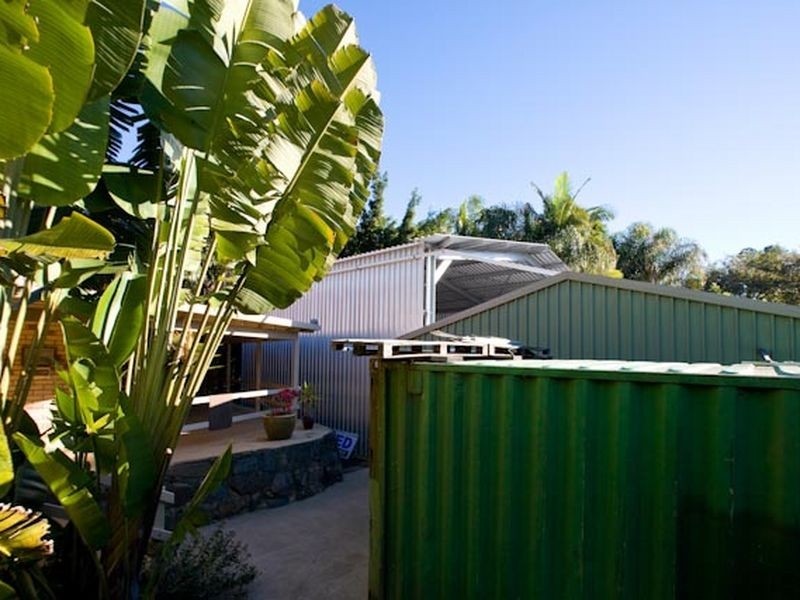 2 Jeffreys Road, Glass House Mountains QLD 4518