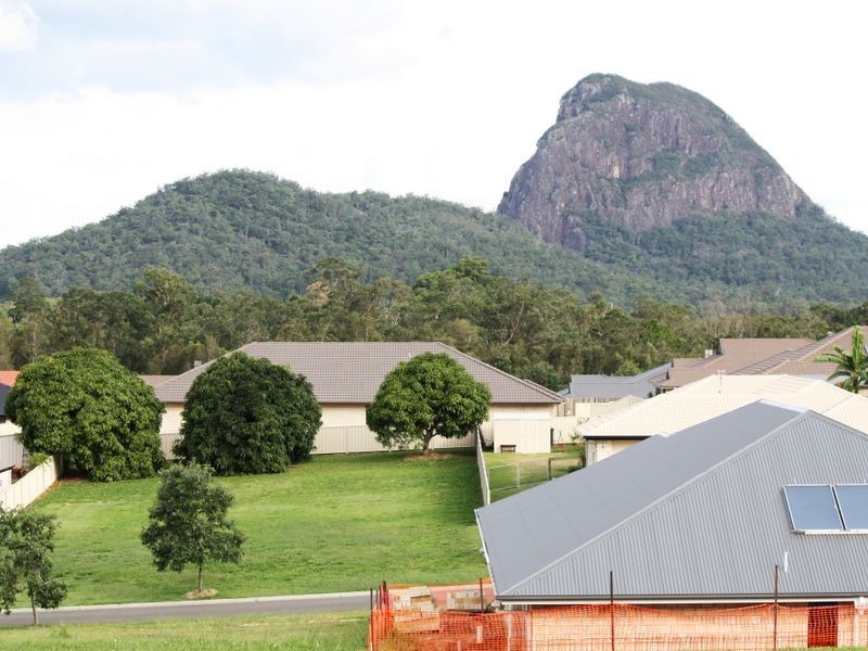 28 Gordon Place, Glass House Mountains QLD 4518