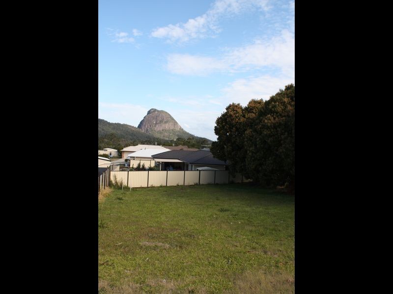 28 Gordon Place, Glass House Mountains QLD 4518