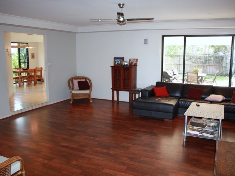 13 Solander Street, Pelican Waters QLD 4551