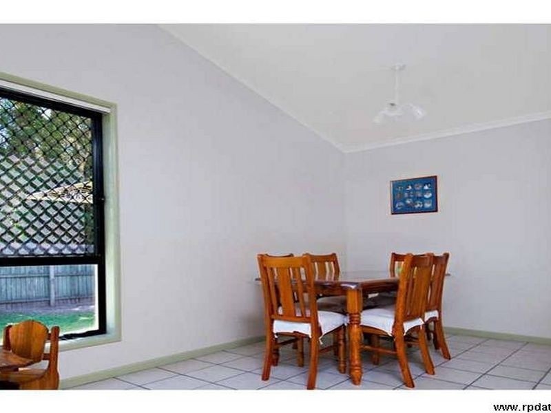 12 Greenwood Place, Little Mountain QLD 4551