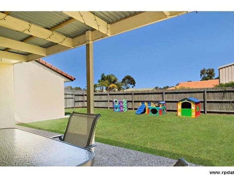 12 Greenwood Place, Little Mountain QLD 4551