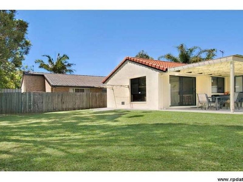 12 Greenwood Place, Little Mountain QLD 4551