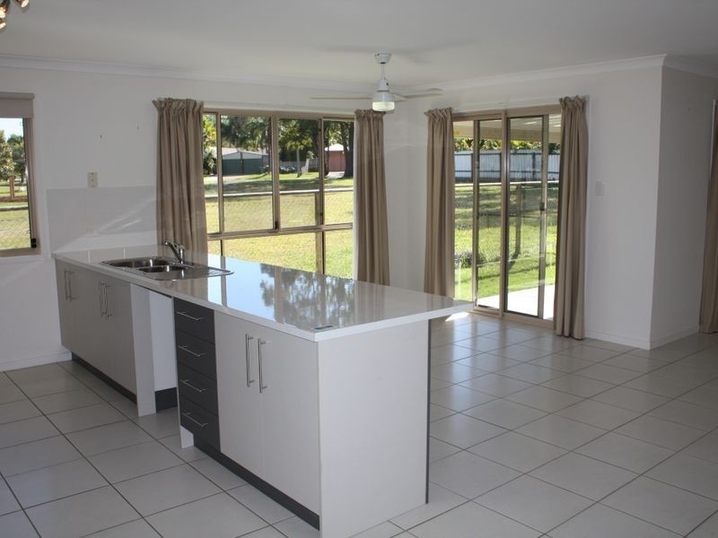 12 James Court, Beerwah QLD 4519