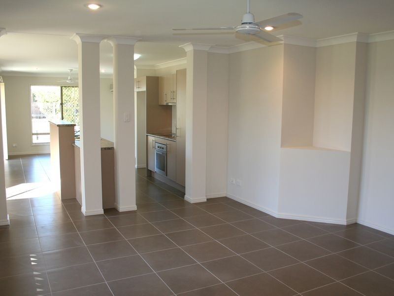 28 Daintree Bvd, Little Mountain QLD 4551