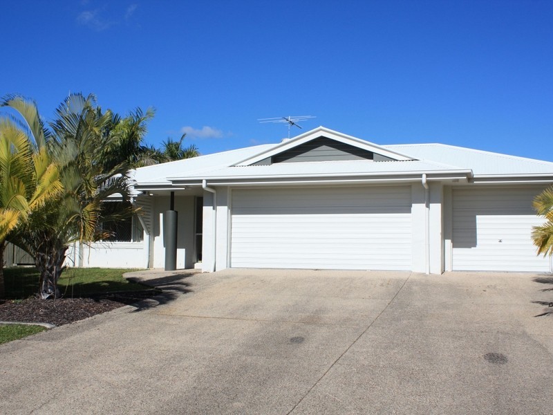 2 Leach Court, Pelican Waters QLD 4551
