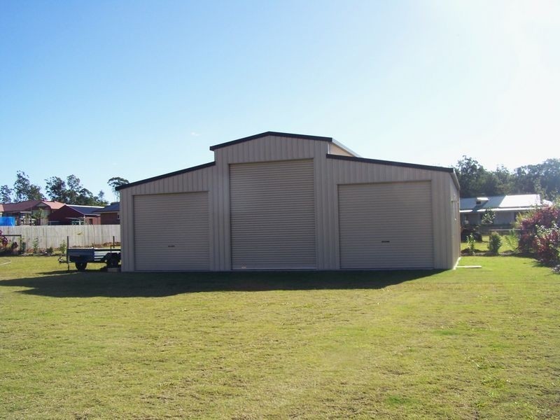 90 Allan Avenue, Glass House Mountains QLD 4518