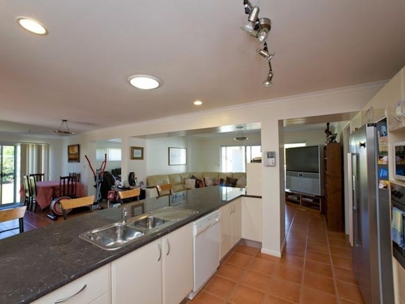 61 Koala Court, Little Mountain QLD 4551