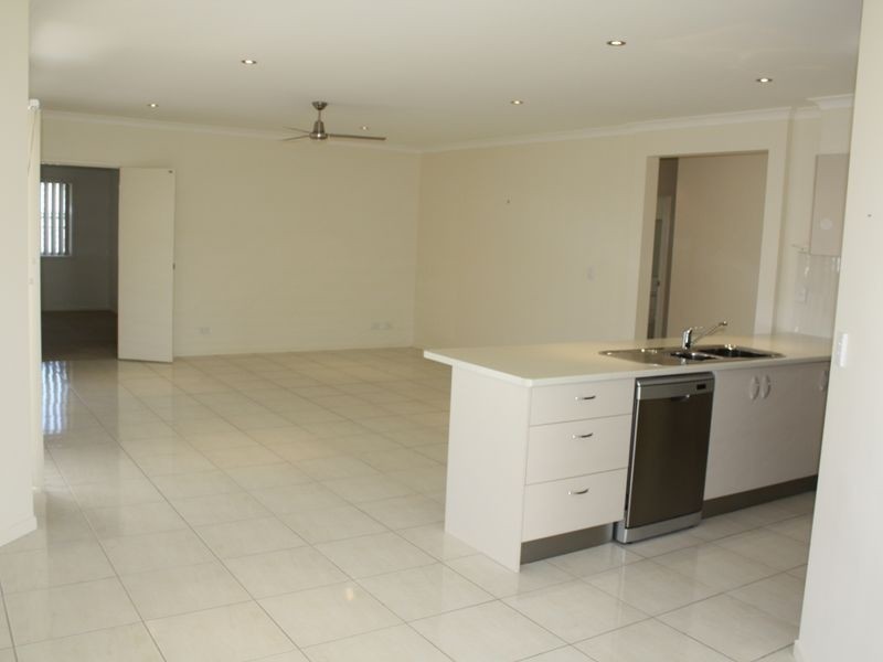 78 Rawson Street, Caloundra West QLD 4551