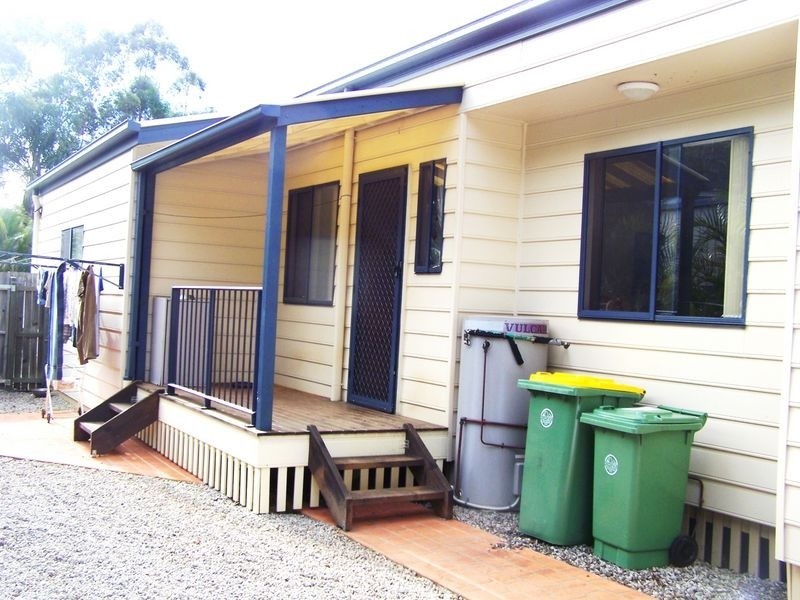 2 Julia Court, Glass House Mountains QLD 4518