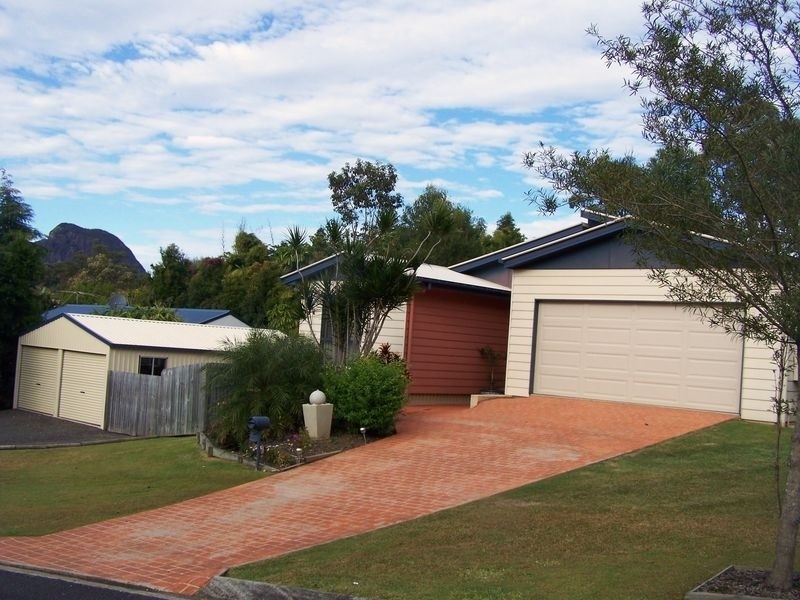 2 Julia Court, Glass House Mountains QLD 4518