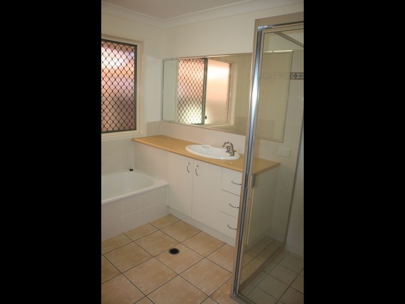 31 Investigator Place, Pelican Waters QLD 4551