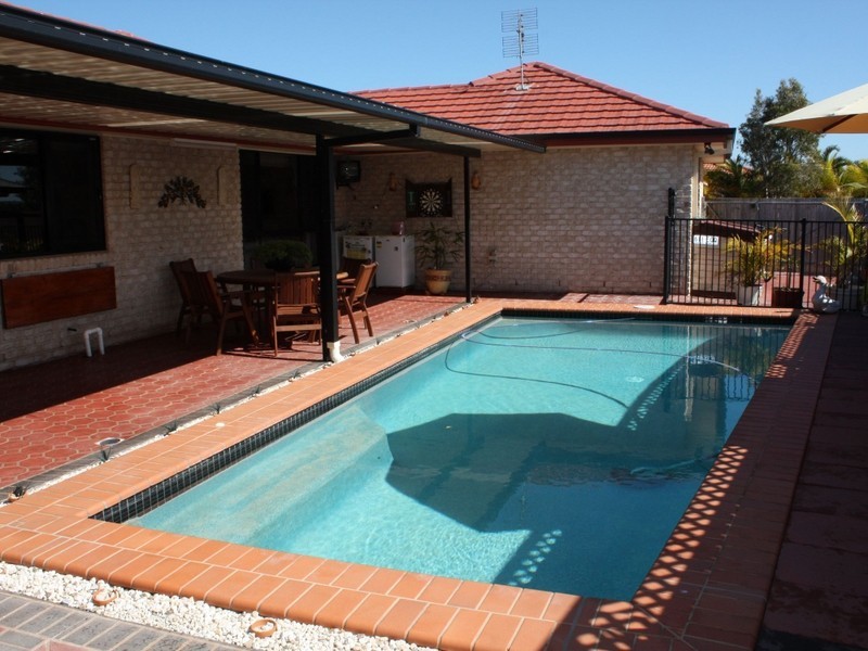 3 Tigerlily Crt, Little Mountain QLD 4551