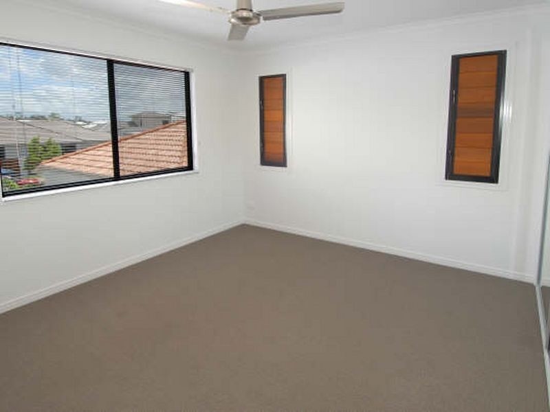 41 Tarawa Street, Kawana Island QLD 4575