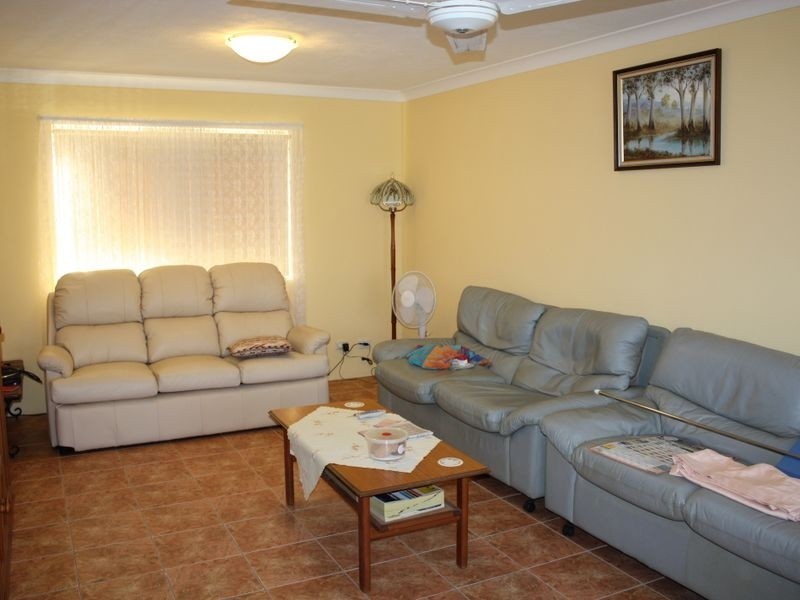 2/16 Baldwin Street, Golden Beach QLD 4551