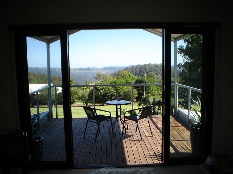 306 Corks Pocket Road, Maleny QLD 4552