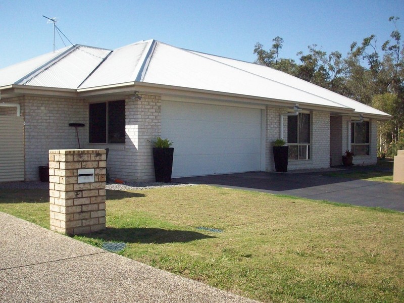 21 Parkside Drive, Beerwah QLD 4519