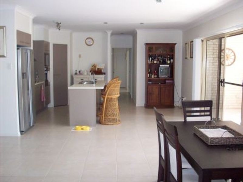 21 Parkside Drive, Beerwah QLD 4519