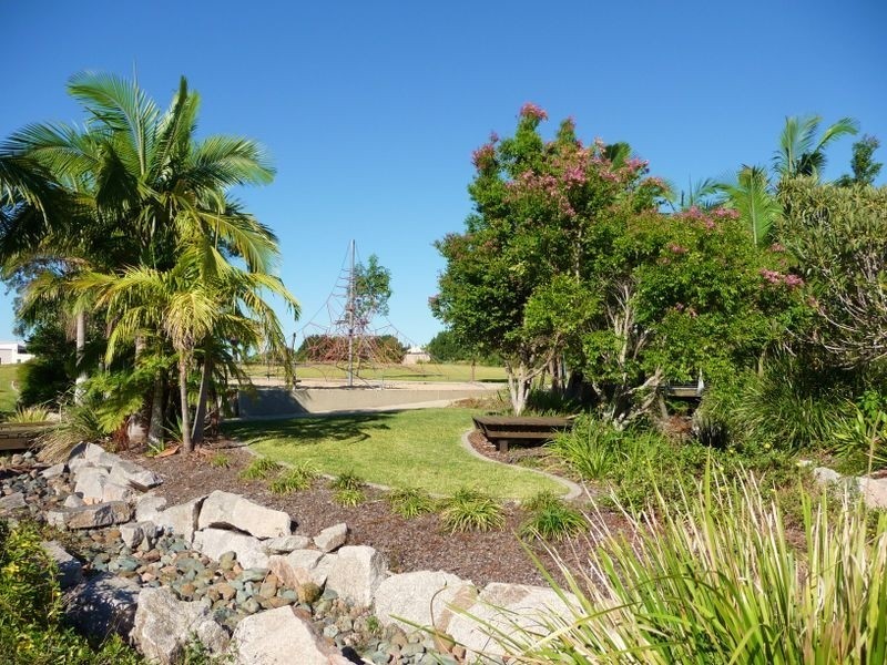 27 Lacebark Street, Meridan Plains QLD 4551