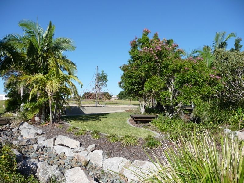 8 Carbeen Street, Meridan Plains QLD 4551