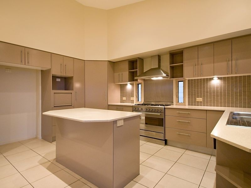 43 Albatross Ave, Caloundra QLD 4551