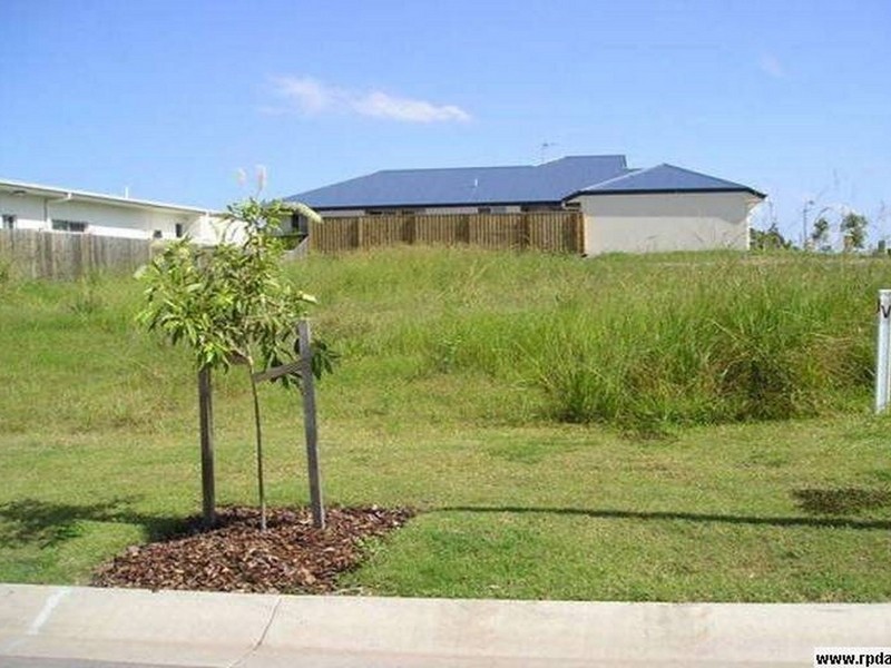 13 Stavewood Street, Meridan Plains QLD 4551